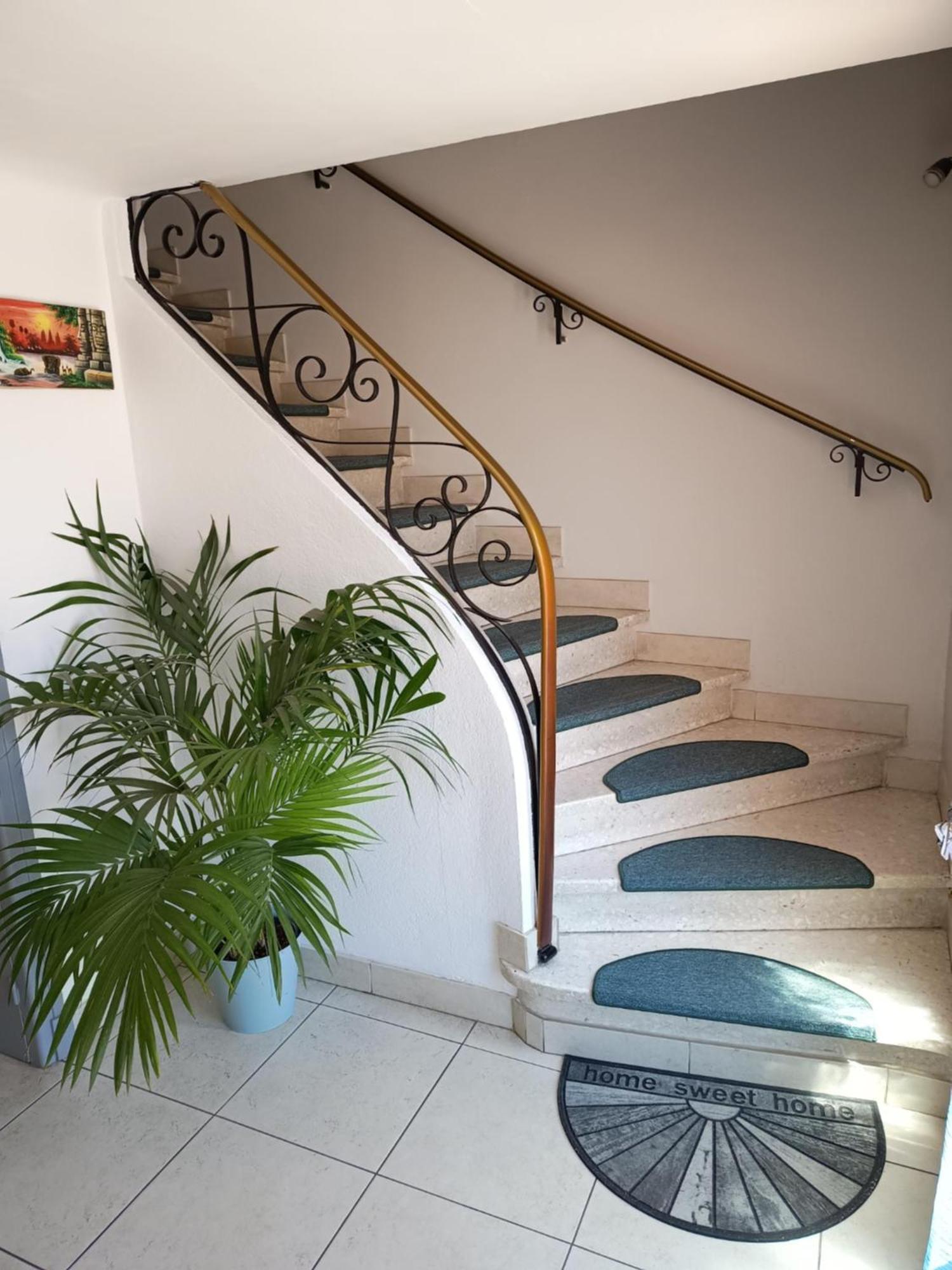 Séjour chez l'habitant Chambre Privée Climatisée Chez Particulier, Wifi Proche Du Grand St Charles Perpignan